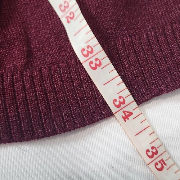 Derek Heart Burgundy Sweater Dress Knee length- Medium
Lot F - Picture 5 of 7